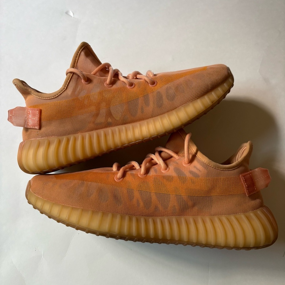 adidas Yeezy Boost 350 V2 Mono Clay Men’s 9 Sneakers GW2870 Kanye West Ye